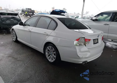 2011 BMW 328I from USA, damaged, VIN WBAPH5C5XBA447991